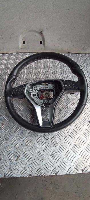kierownica skórzana multifunkcja  łopatki mercedes glk x204