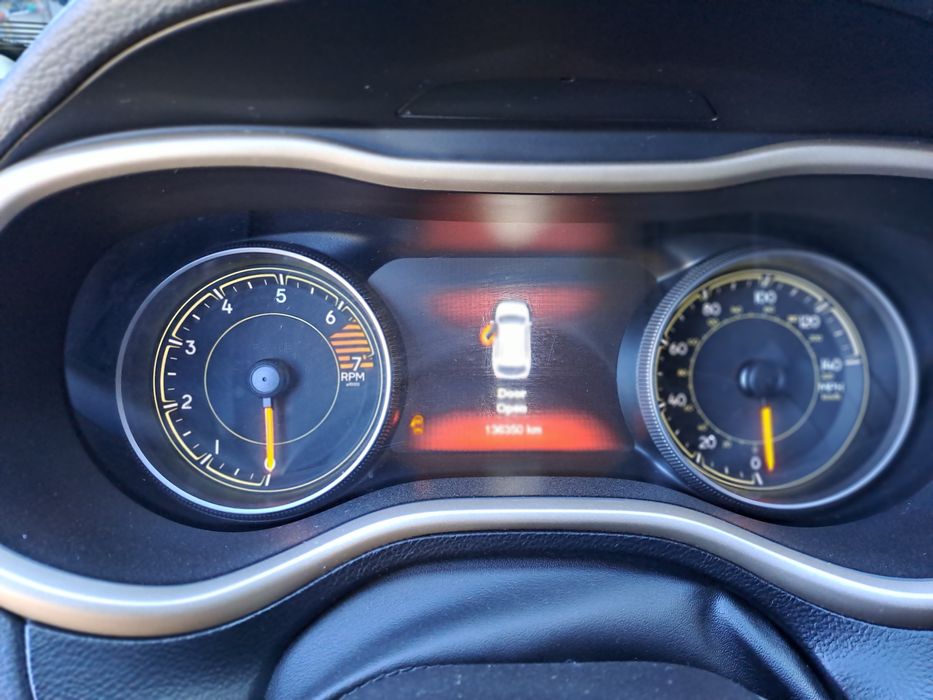 Продам джип черокі