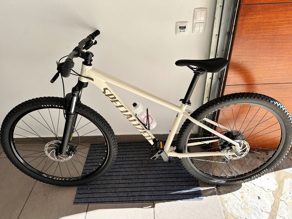 Bicicleta Specialized Rockhopper Comp 29