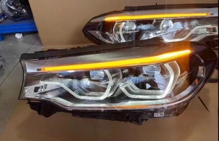 Фари BMW G30/G31 Оригінал Европа і США є права і ліва з блоками і без