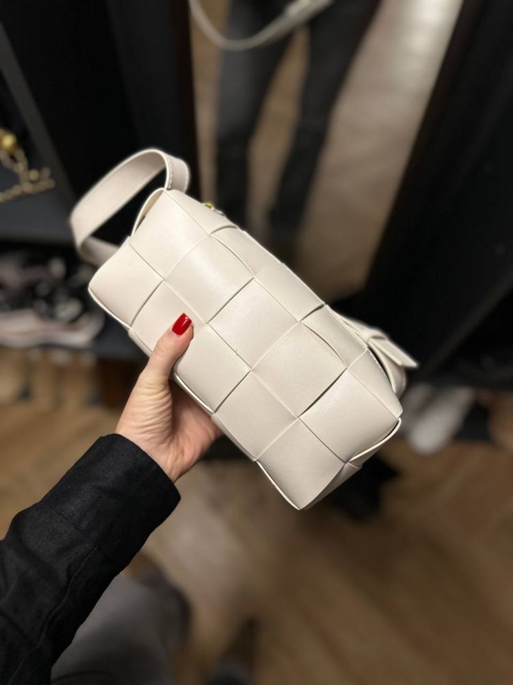 Сумка bottega veneta біла комплект