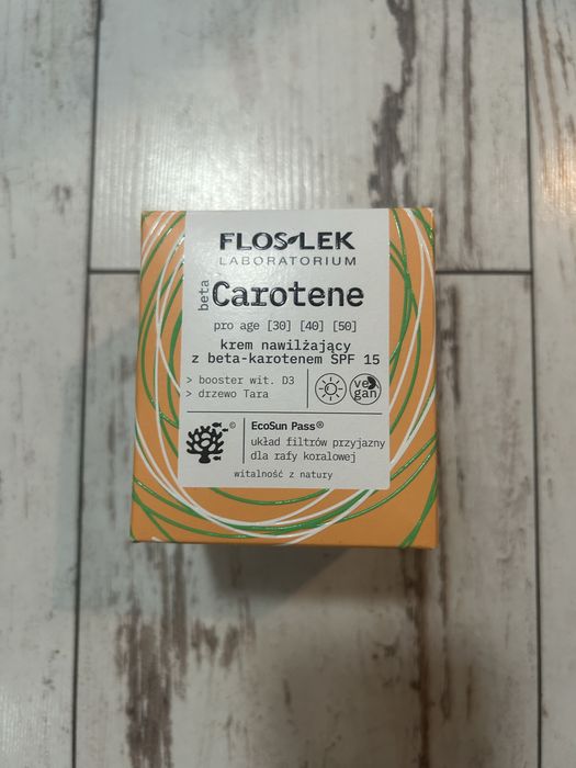 Krem floslek nawilżający zbeta karotenem spf 15