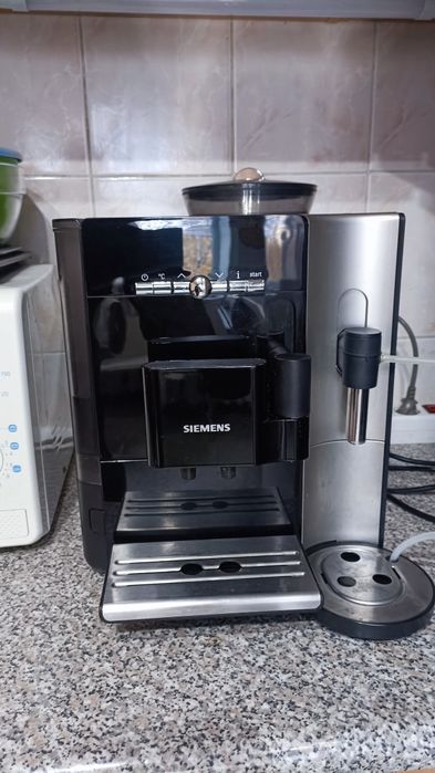 Ковомашина Siemens EQ7