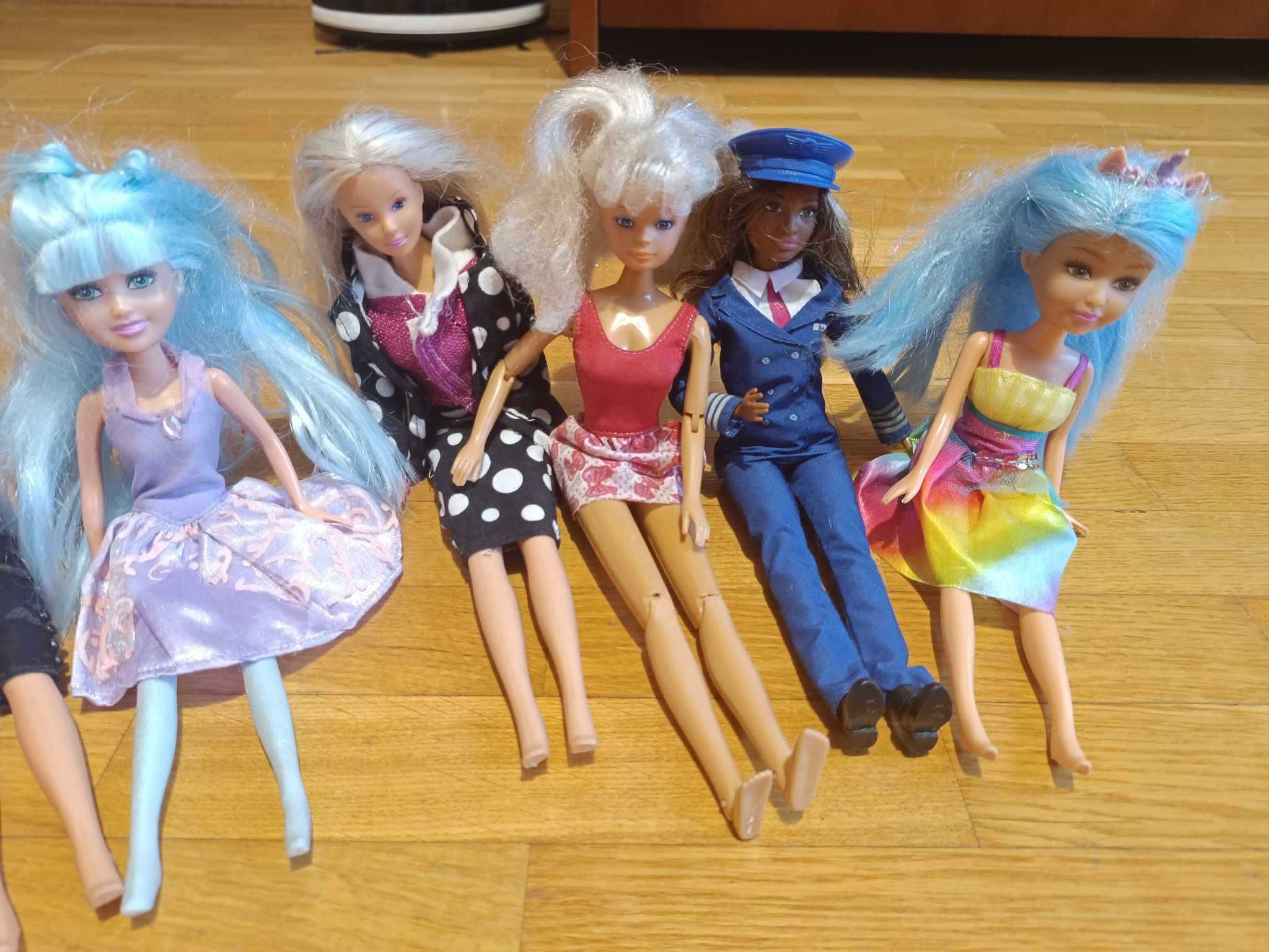 Laleczki barbie  komplet