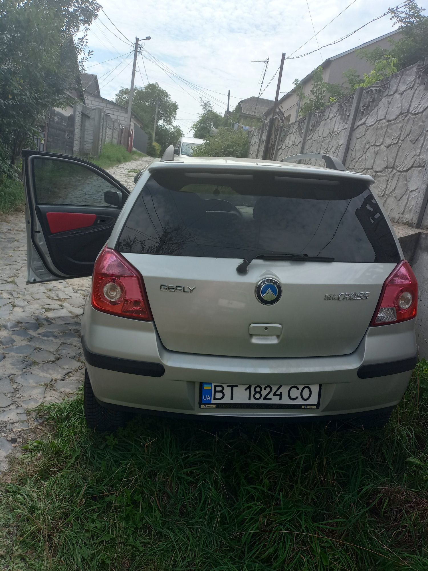 Продам авто .не дорого
