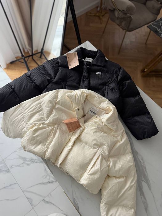 Куртка в стилі Miu Miu