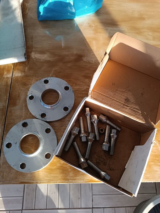 Espaçadores / Bolachas 5x112 20mm