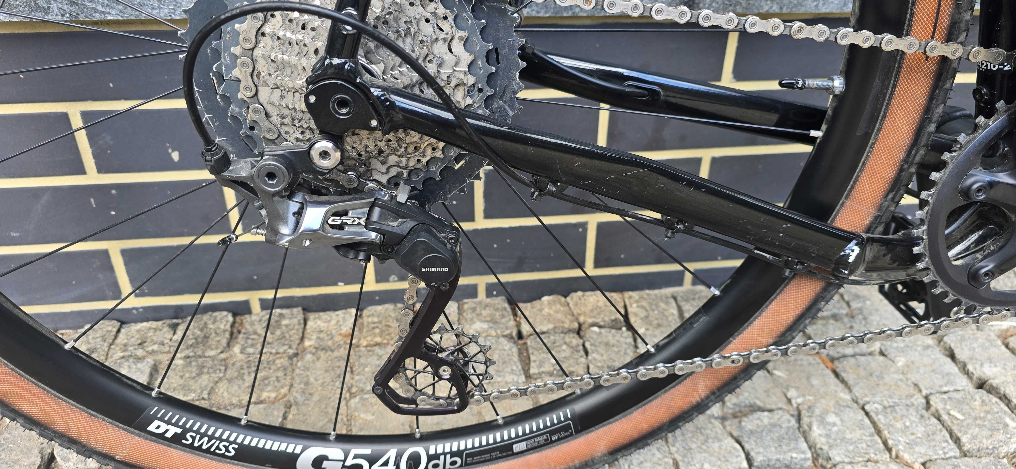 Rower gravel NS BIKES Rag+2 z widelcem RONDO i pełną grupą GRX800