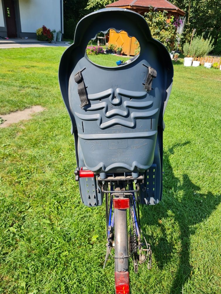 Fotelik rowerowy montowany do bagażnika