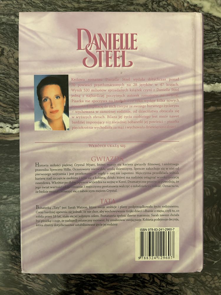 Danielle Steel Album Rodzinny - powieść