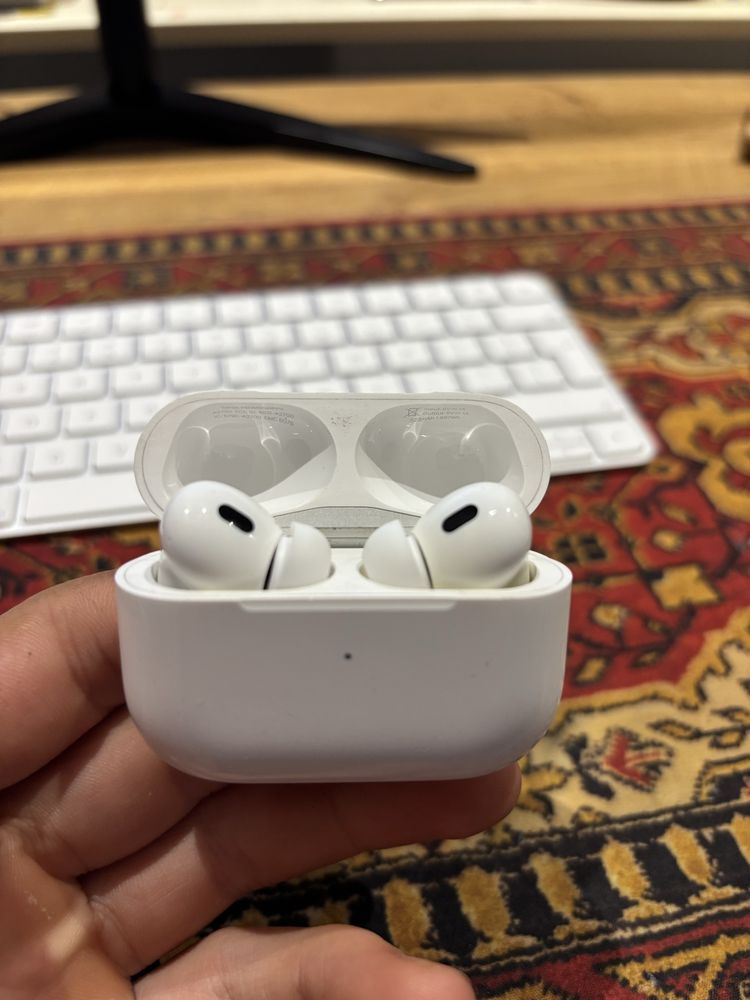 AirPods Pro 2 (lightning)