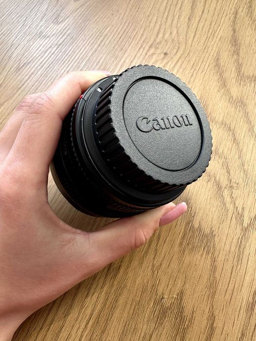 Об'єктив Canon EF 50 mm f/1.4 USM