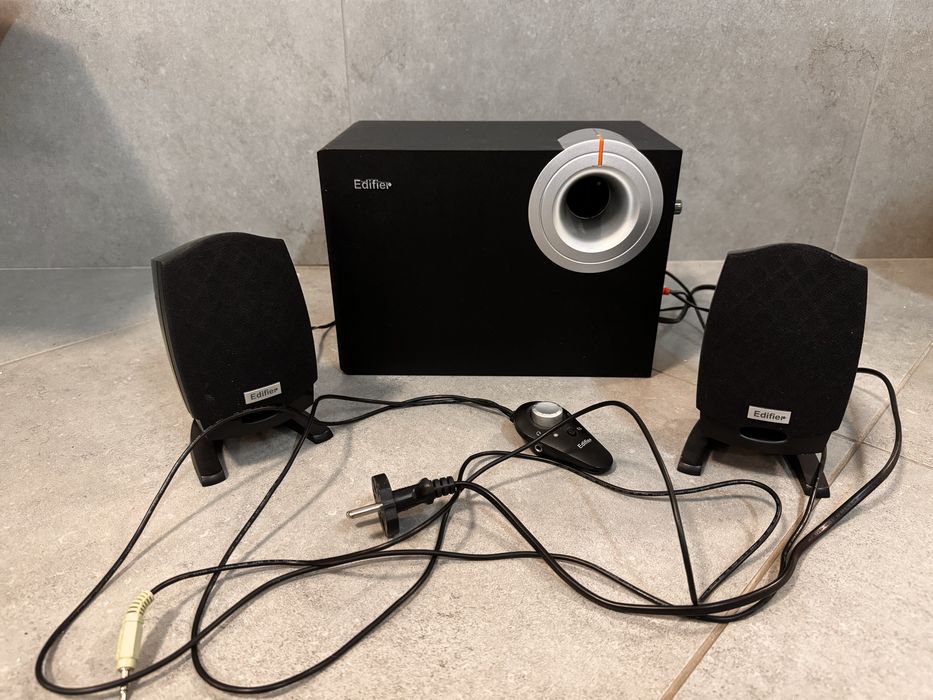 Колонки Edifier M1310