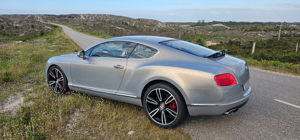 Bentley Continental GT V8