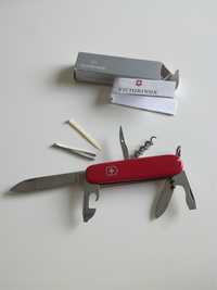 Scyzoryk VICTORINOX Camper 1.3613