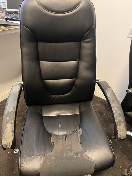 Крісло офісне, NowyStyl, б/у, потертості