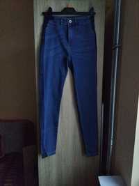 Spodnie dżinsy jak nowe granatowe high waist Reserved 158