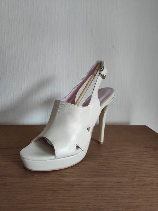 Fendi skórzane buty roz 37