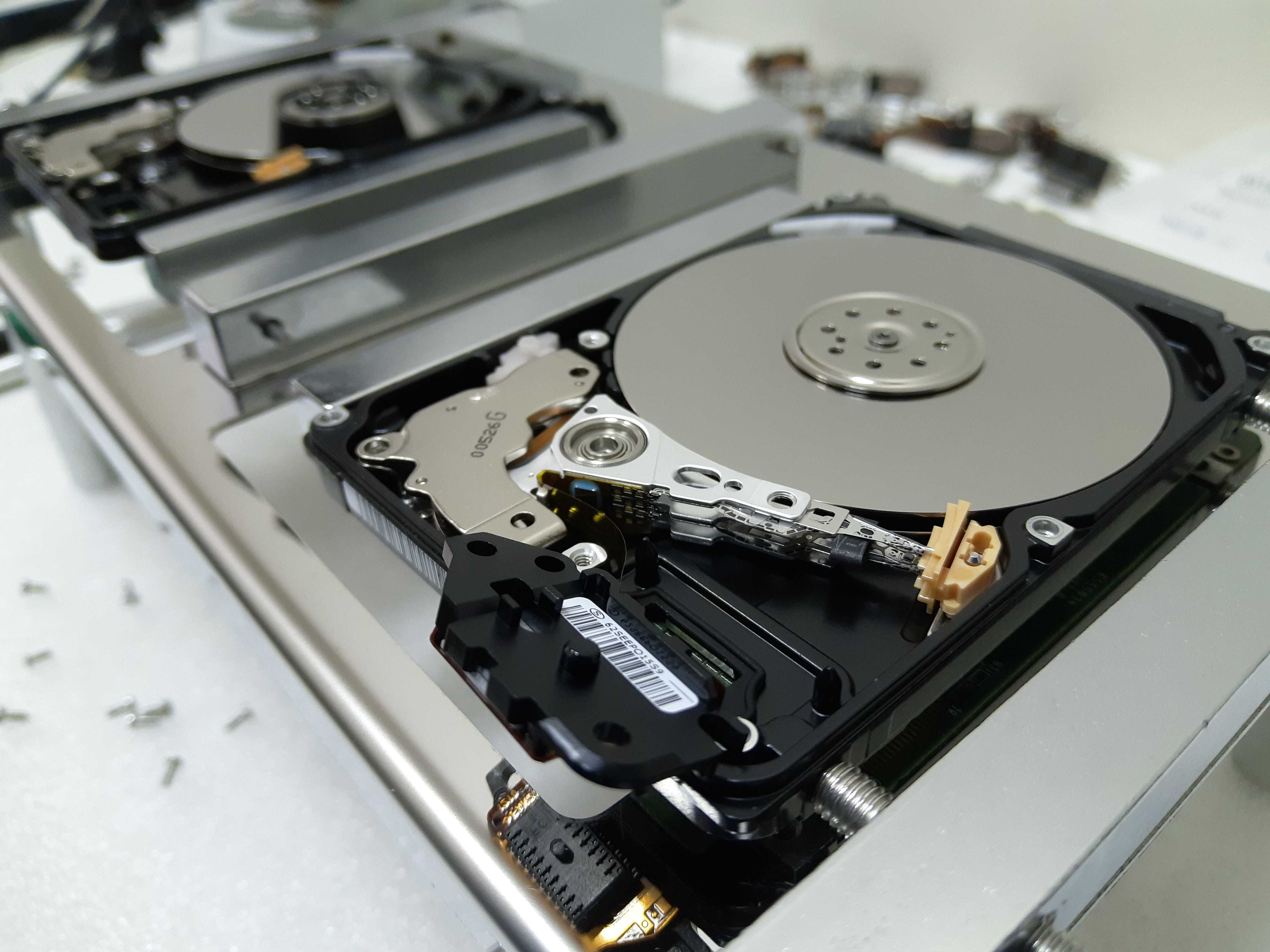 Ремонт HDD, SSD, Flash, восстановление данных с жестких дисков, флешек