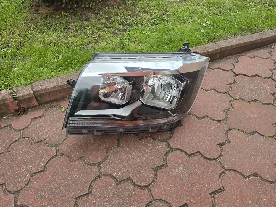 Lampa Reflektor Lewy VwCrafter II Man Tge 2018r HELLA Org Stan Bdb
