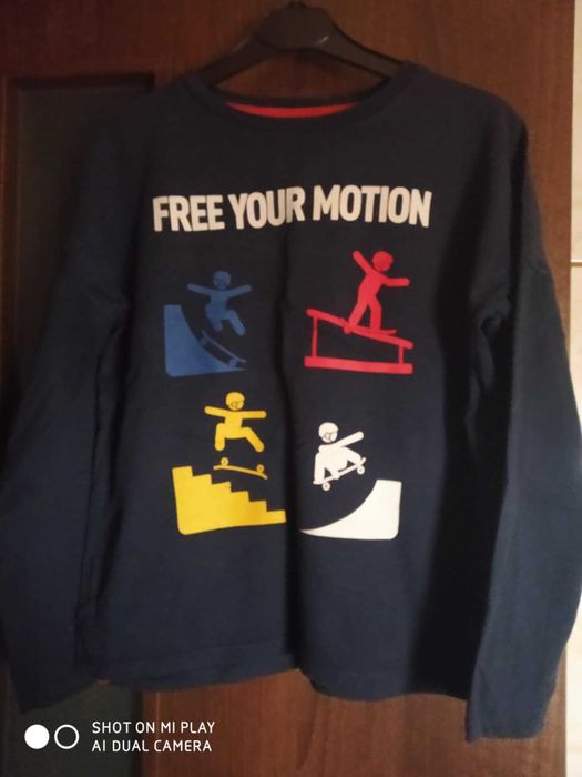 Bluzka z dł rękawem  roz 140