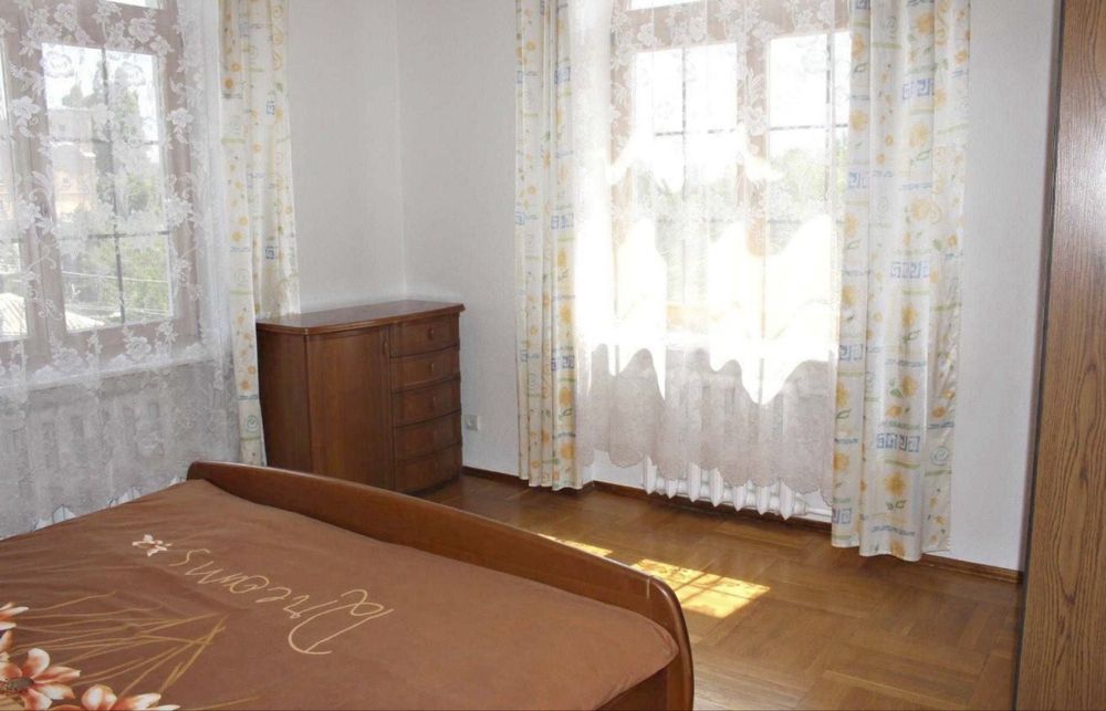 Без %. Оренда будинку поруч з метро Сирець. Генератор. Підвал. .