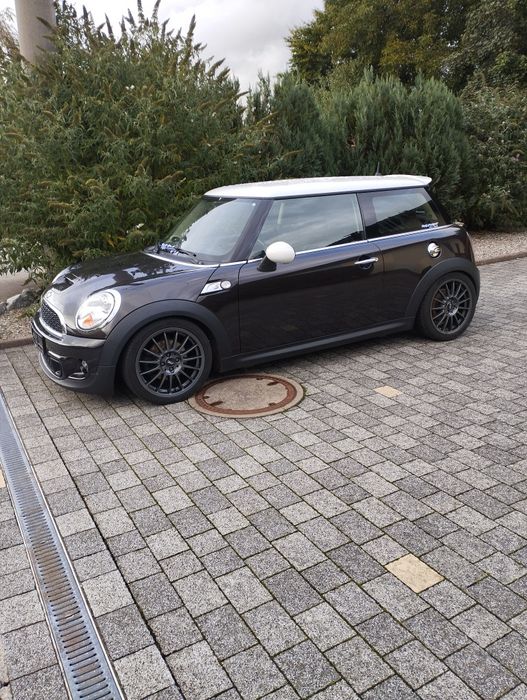 Sam. Osobowy Mini Cooper SD