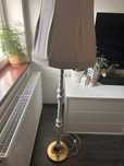 Lampa Vinted abażur kremowa PRL zdobienia ceramiczna