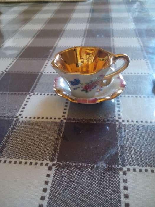 Chávenas pequenas limonjes