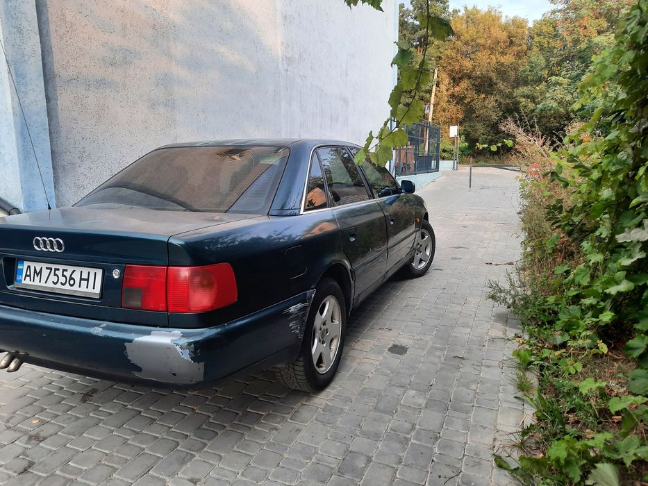Продам Audi A6C4