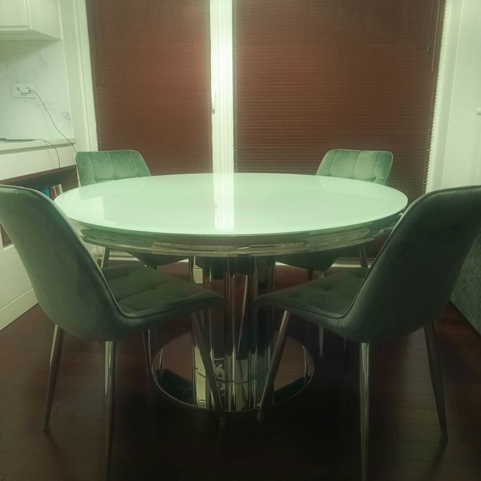 Stół Glamour o średnicy 130cm