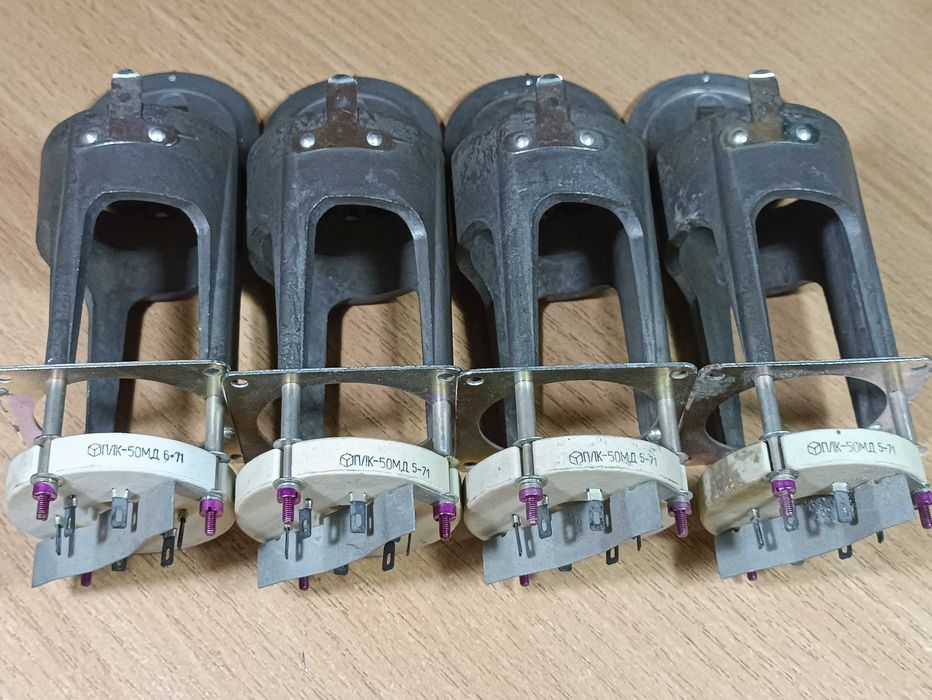 Ламповая панелька со стаканом новая под ГУ-50