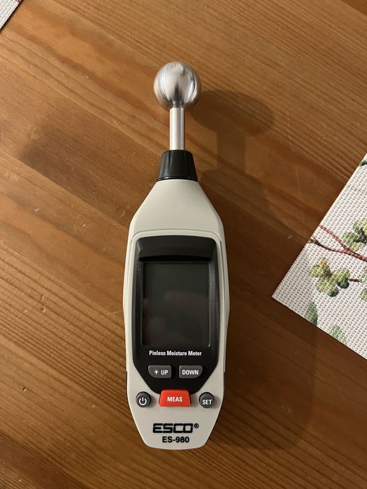 Miernik wilgotnosci  ESCO ES 980