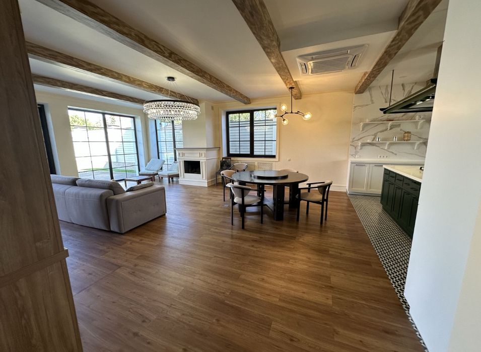 Оренда сучасного нового будинку! Підвал! Баня! Бассейн! Море!