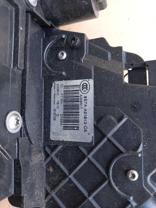 Zamek drzwi prawy przód ford s-max galaxy keyless 8S7A-A21812-CA