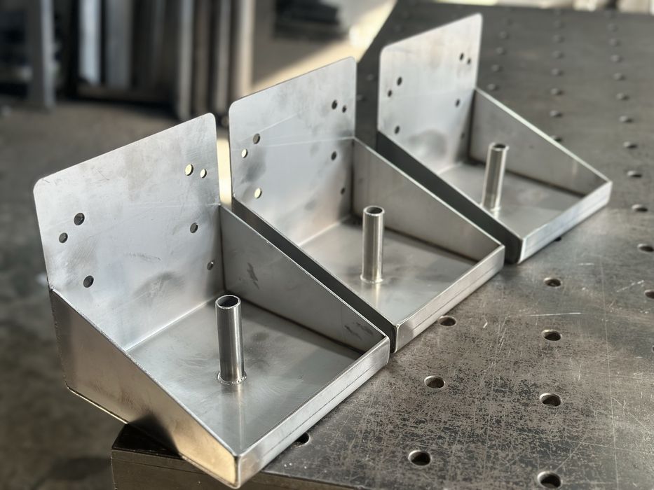 Podstawka pod lizawkę solną stal nierdzewna inox