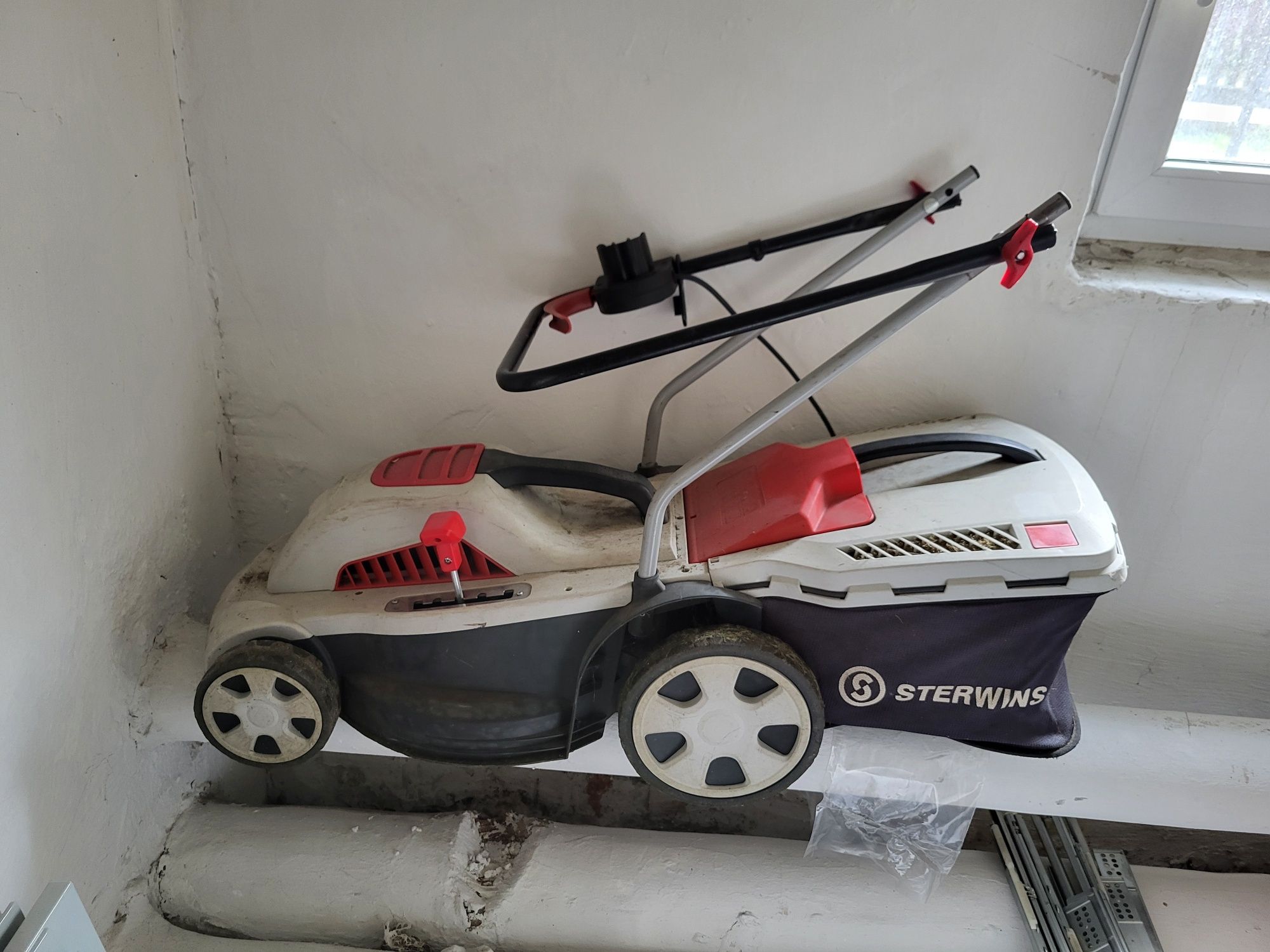 Kosiarka elektryczna do Sterwins 380