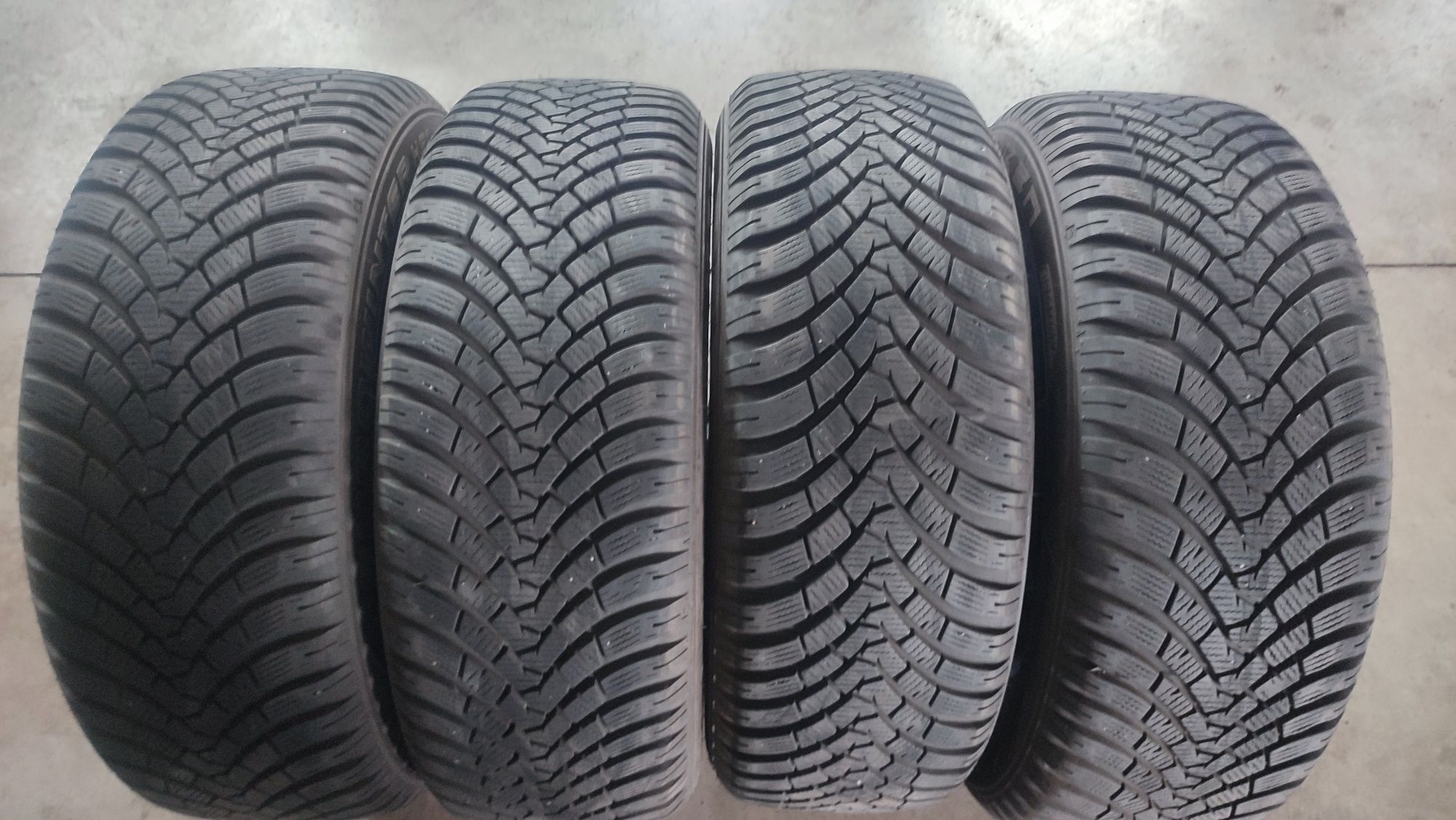 4 opony całoroczne Falken 215.60.16 99H  7.7 mm