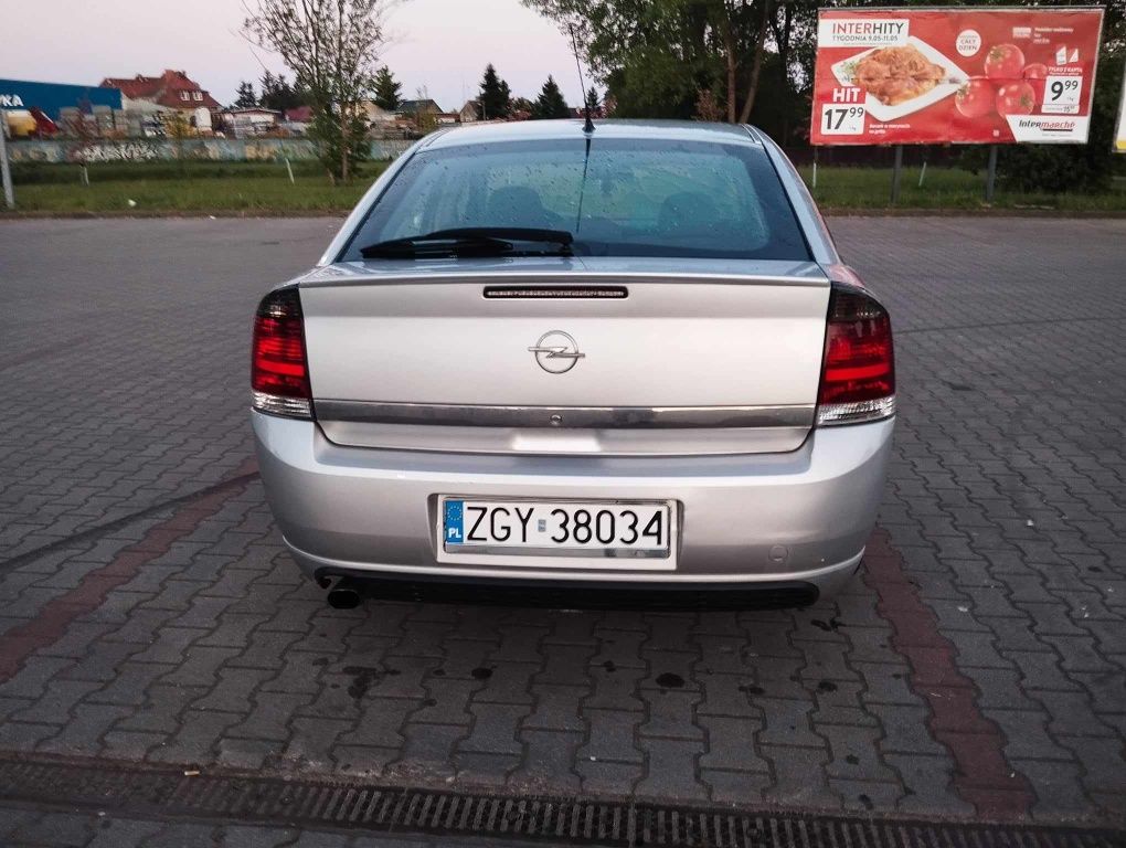 Opel. Vectra 2.2