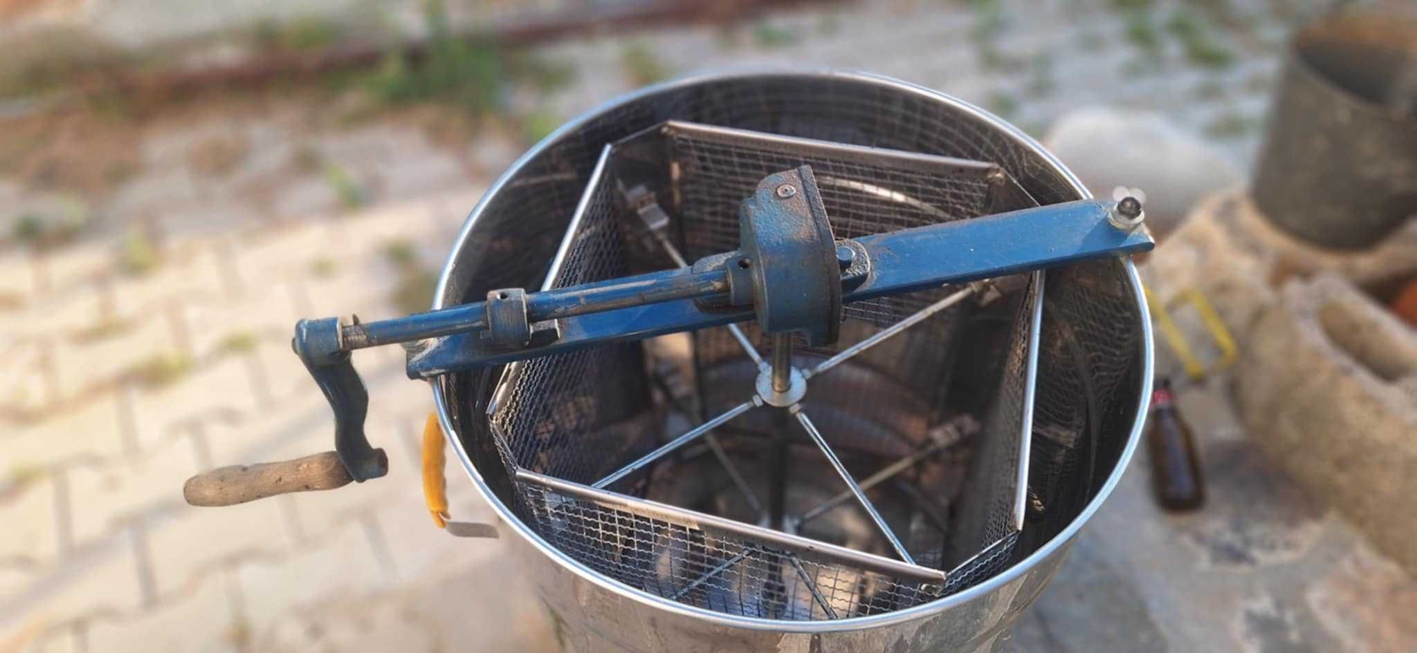 centrifugadora de mel em aço inox muito pouco uso
