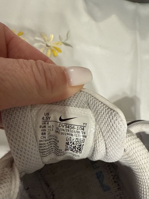 Sapatilha Nike 36,5 rapaz