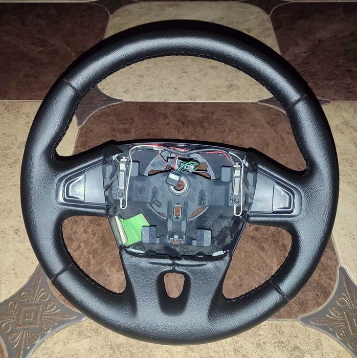 Перетяжка руля,обшивка руля,ручки КПП. Шкірою та Термовінілом