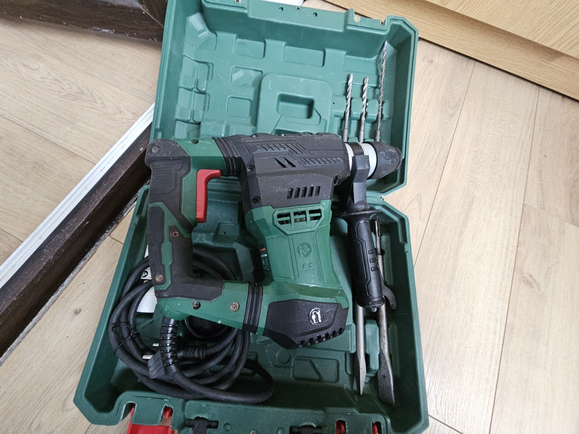 перфоратор DWT BH10-28 VB