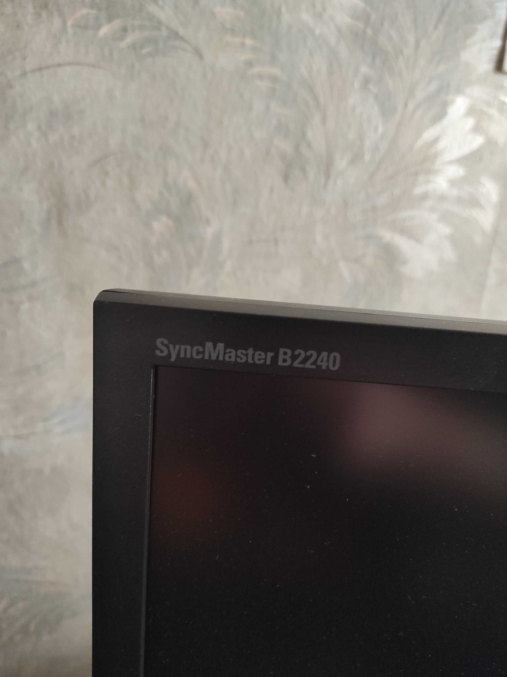Монітор Samsung B2240W