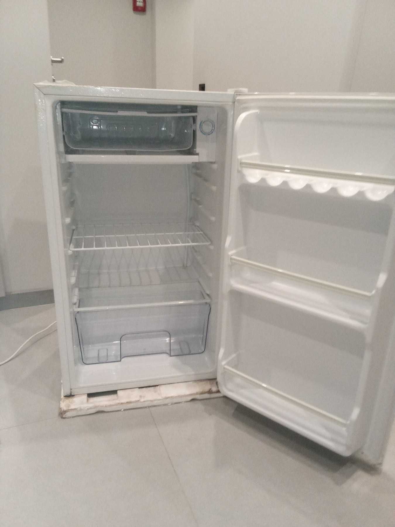 Холодильник DELFA DMF-83 (Делфа)