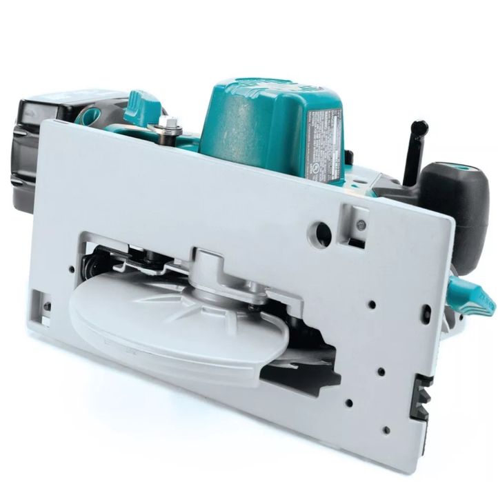 Безщіткова циркулярна пила 165 мм Makita DHS680Z (XSH03Z) 18V