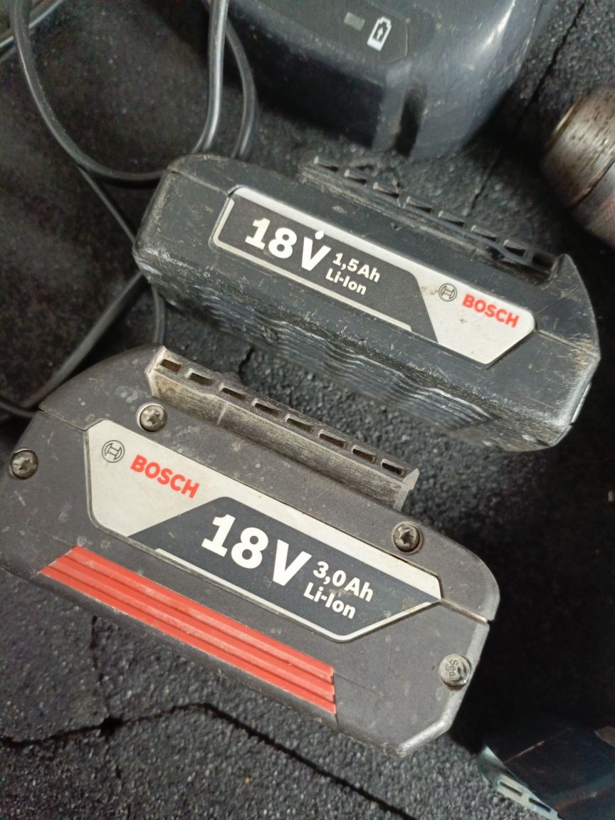 Wkrętarka akumulatorowa Bosch GSR 18V-28 Professional akumulator