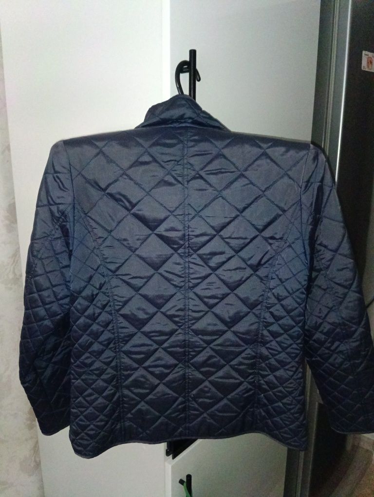 Куртка продам 38 р.( M)