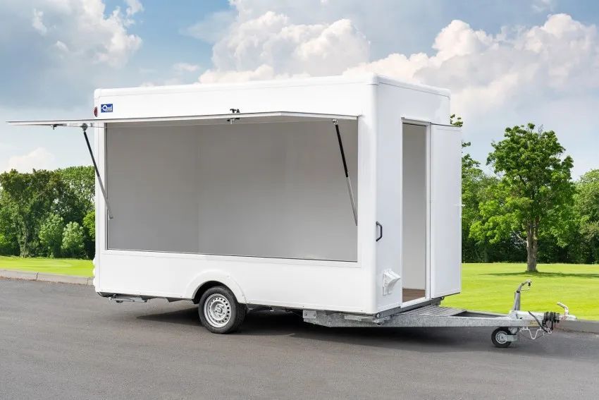 Blyss HB 13361 Handlowa  PRZYCZEPA Handlowa Gastronomiczna Sprzedażowa Targowa Food Truck