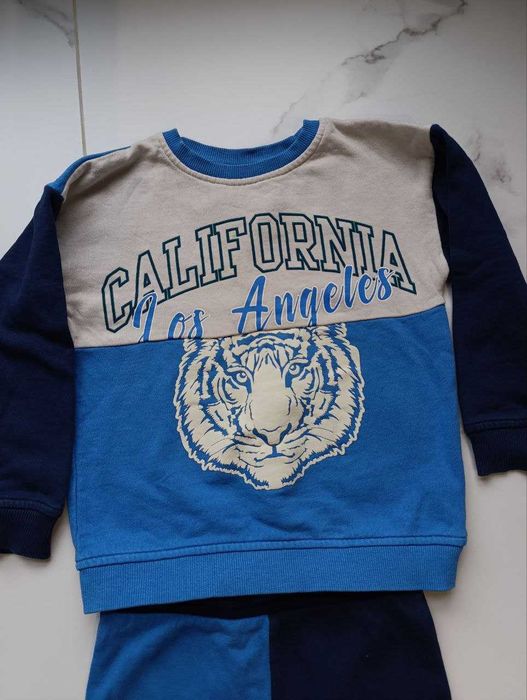 Дитячий спортивний костюм  на флісі синій 104-110 см George